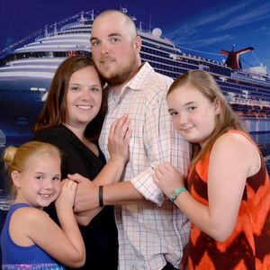 Meet your Posher, Neisha